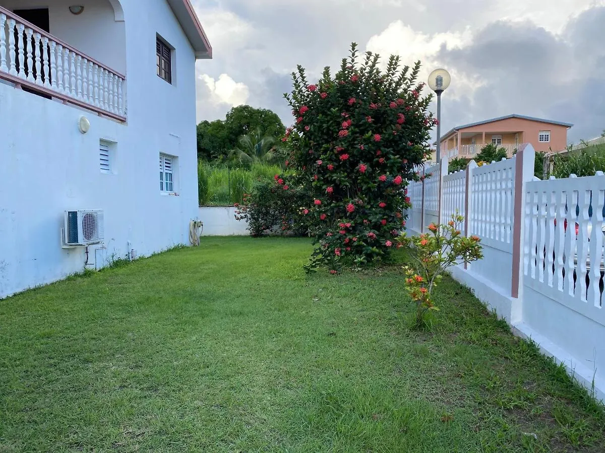 Appartement Villa Mer'Pelée Saint-Pierre